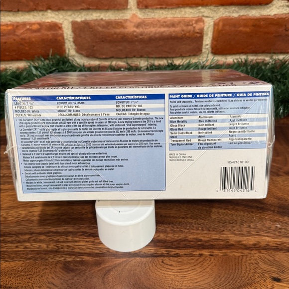 Red Corvette ZR1 Plastic Kit - Picture 4 of 4